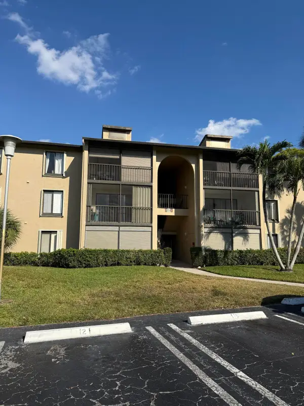 703 Sunny Pine Way #B3, Greenacres, FL 33415