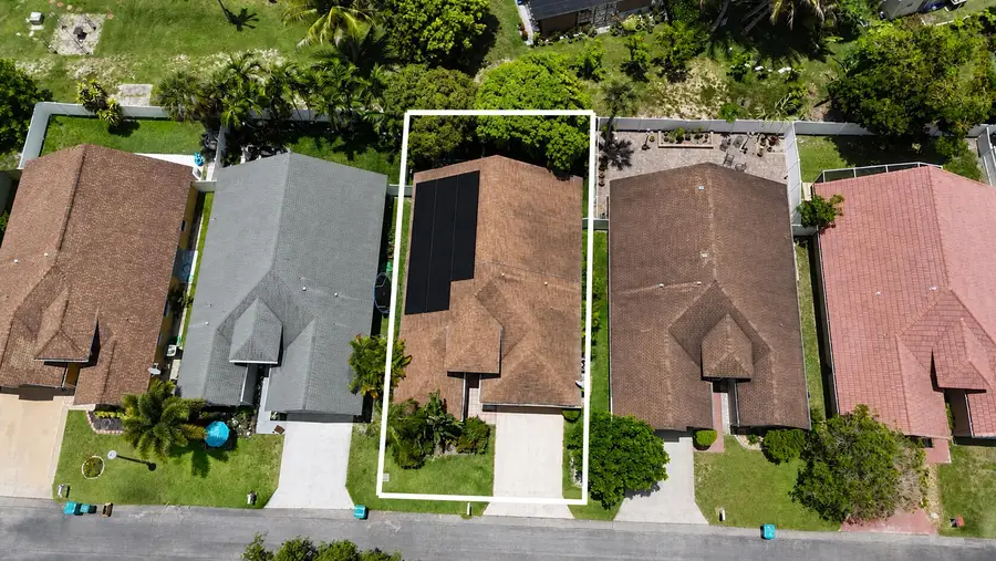 1059 Fairfax Circle W, Boynton Beach, FL 33436 - #2