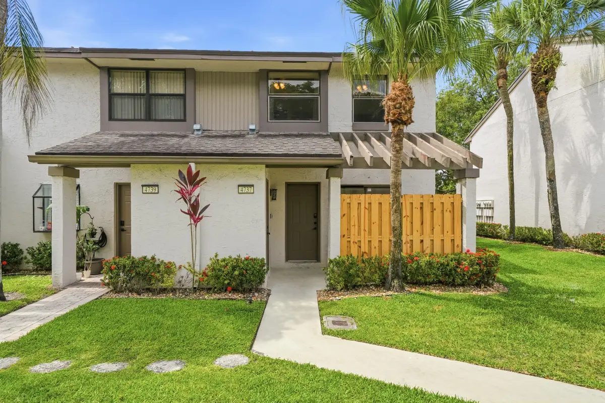 4737 NW 82nd Avenue #1207, Lauderhill, FL 33351 - #1