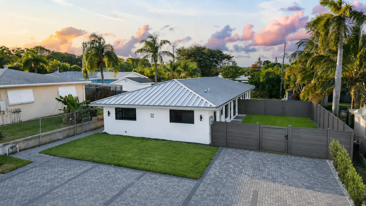 303 De Carie Street, Delray Beach, FL 33444 - #1