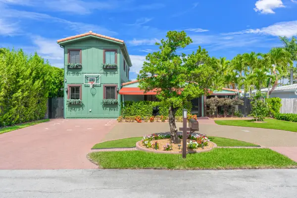 1720 NE 17th Avenue, Fort Lauderdale, FL 33305