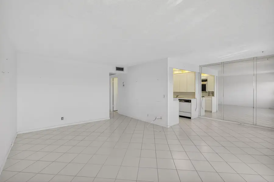 4059 Guildford D, Boca Raton, FL 33434 - #2