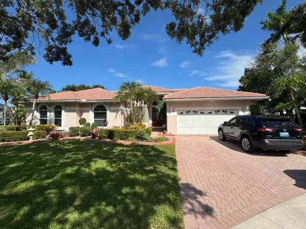 1501 NW 180th Way, Pembroke Pines, FL 33029
