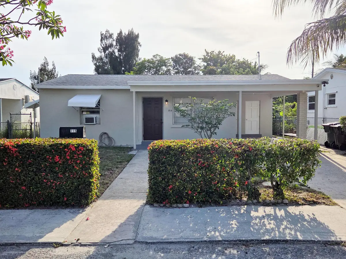 715 S C Street, Lake Worth, FL 33460 - #1