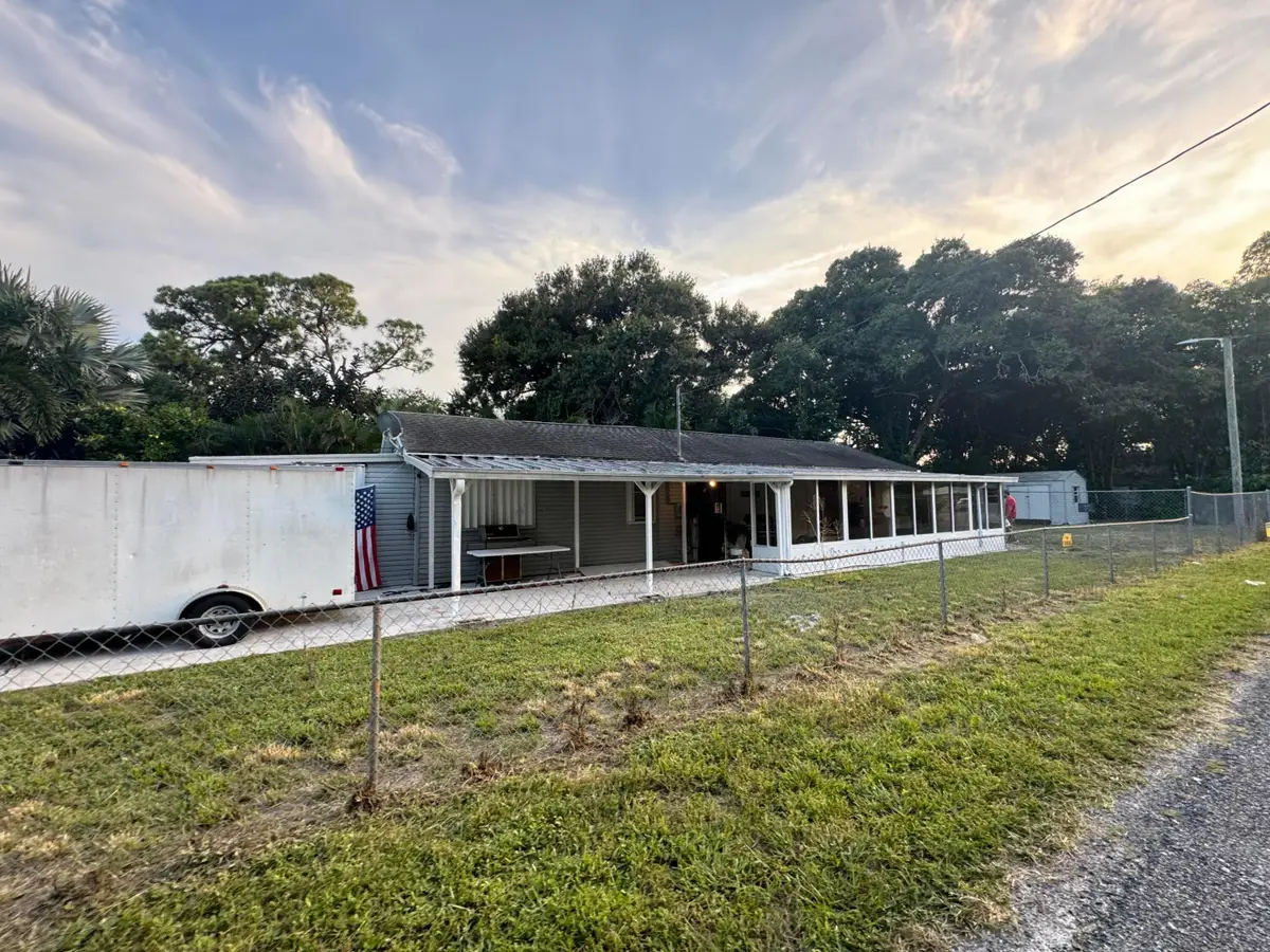 1901 S 34th Street, Fort Pierce, FL 34947 - #1