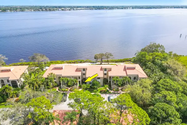 2570 NW Seagrass Drive #3a, Palm City, FL 34990