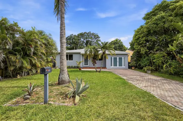 2834 Adams Street, Hollywood, FL 33020