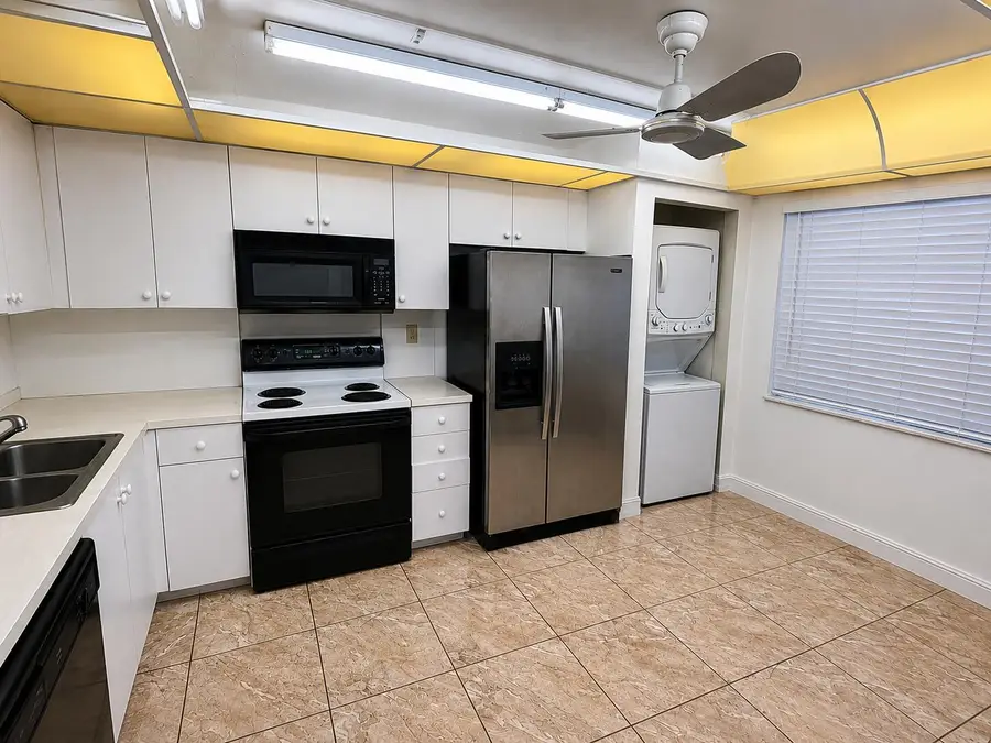 1000 Colony Point Circle #315, Pembroke Pines, FL 33026 - #2