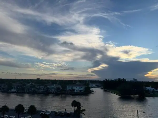 1401 S Ocean Drive #407, Hollywood, FL 33019