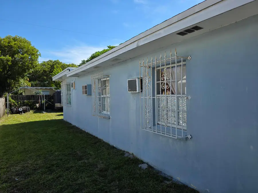 528 49th Street, West Palm Beach, FL 33407 - #2