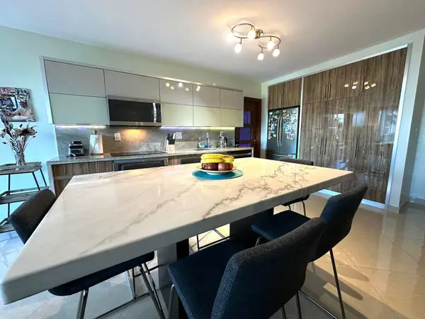 4001 S Ocean Drive #3h, Hollywood, FL 33019