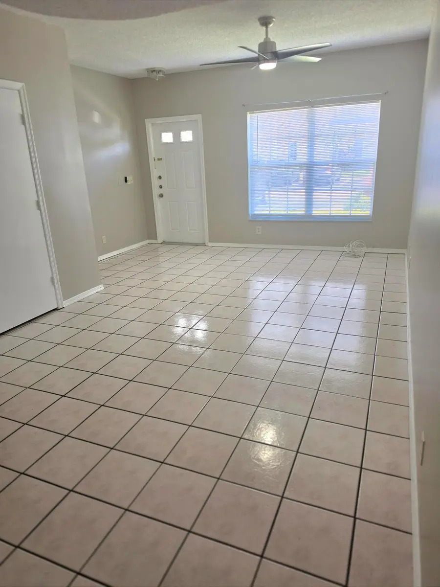51 Whitehead Circle #51, Weston, FL 33326 - #3