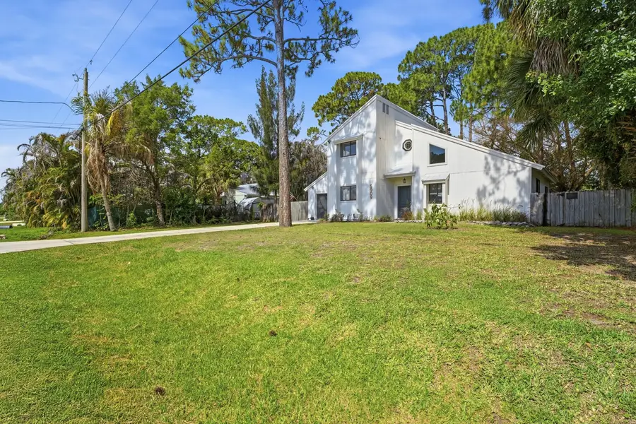 5909 Hickory Drive, Fort Pierce, FL 34982 - #3