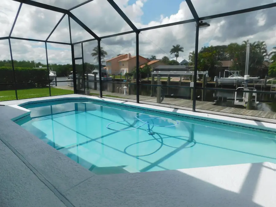117 Queen Elizabeth Court, Hutchinson Island, FL 34949 - #2