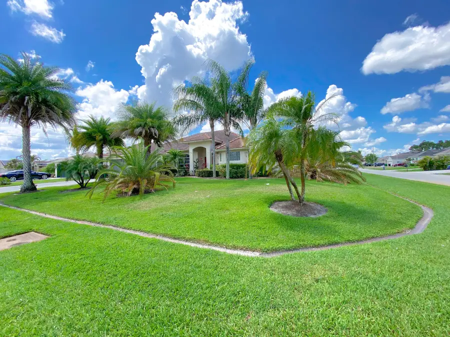 1602 SW Cefalu Circle, Port Saint Lucie, FL 34953 - #2