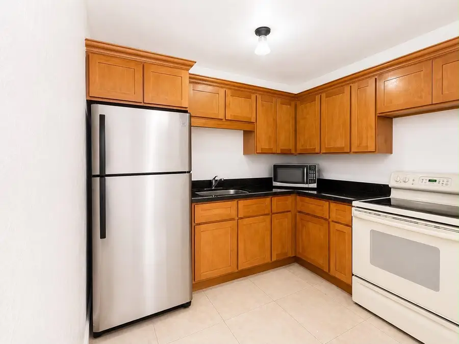 990 NW 1st Street #Apt 1, Miami, FL 33128 - #2