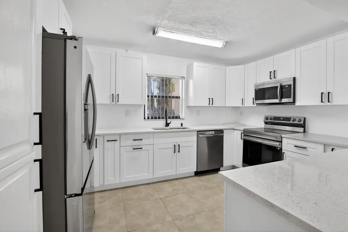 11556 NW 1st Street, Plantation, FL 33325 - #1