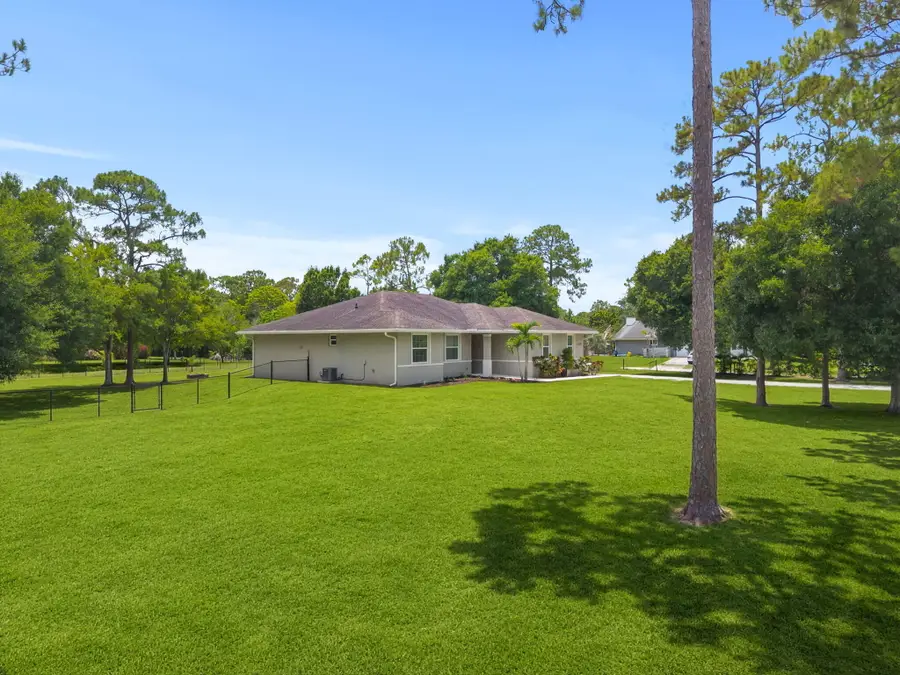 13398 N 57th Pl Place N, The Acreage, FL 33411 - #3