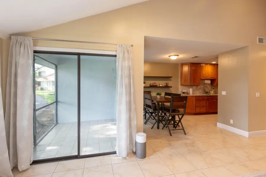 1599 Woodbridge Lakes Circle, West Palm Beach, FL 33406 - #3