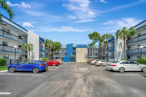 3100 Holiday Springs Boulevard #305, Margate, FL 33063
