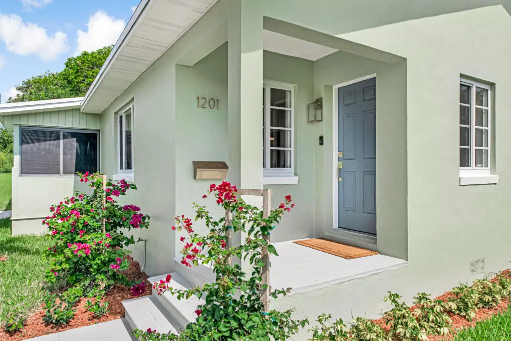 1201 N Palmway, Lake Worth Beach, FL 33460 - #1
