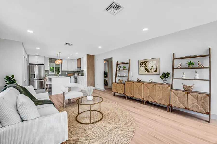 1201 N Palmway, Lake Worth Beach, FL 33460 - #2