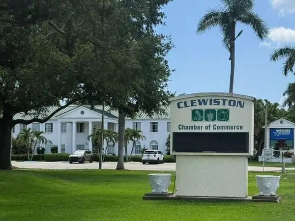 355 N Olivo Street, Clewiston, FL 33440