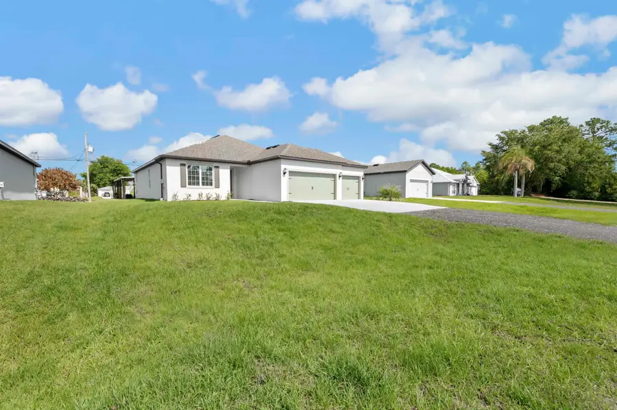 8225 95th Avenue, Vero Beach, FL 32967 - #2