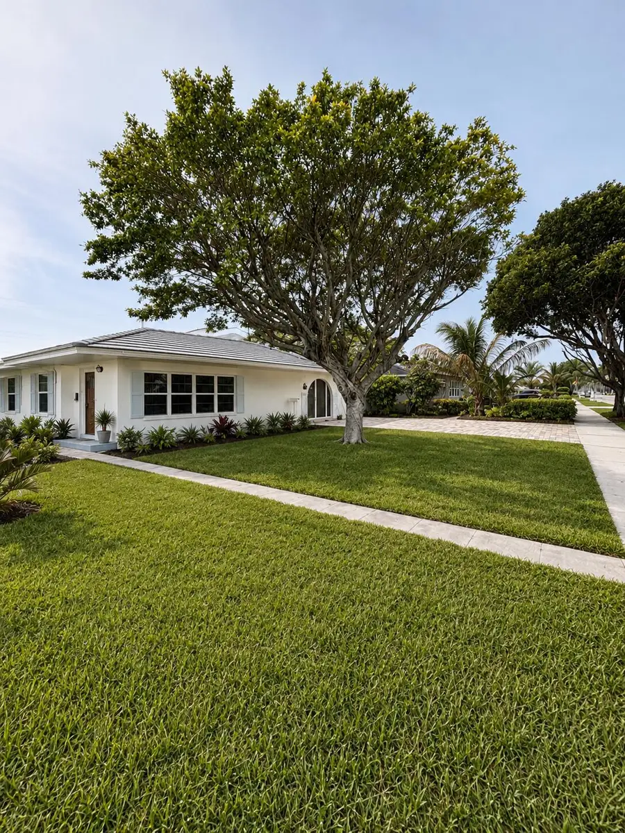 1310 Palm Beach Lakes Boulevard, West Palm Beach, FL 33401 - #2