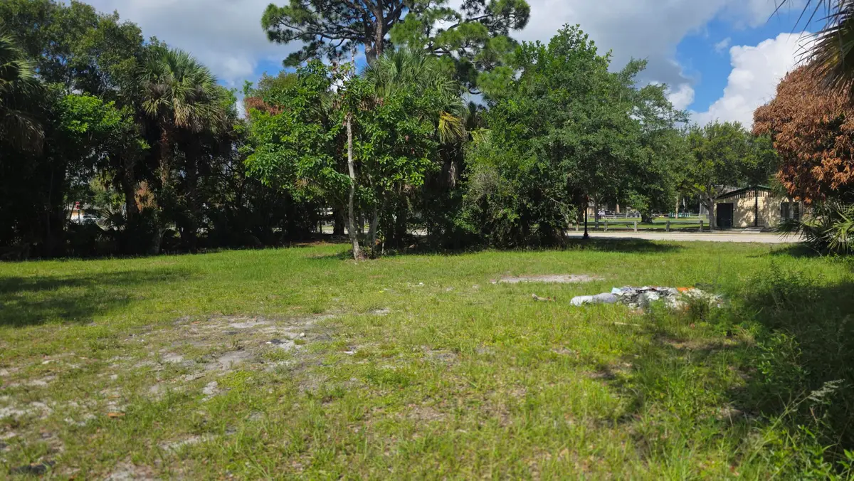 407 Dundas Court, Fort Pierce, FL 34950 - #1