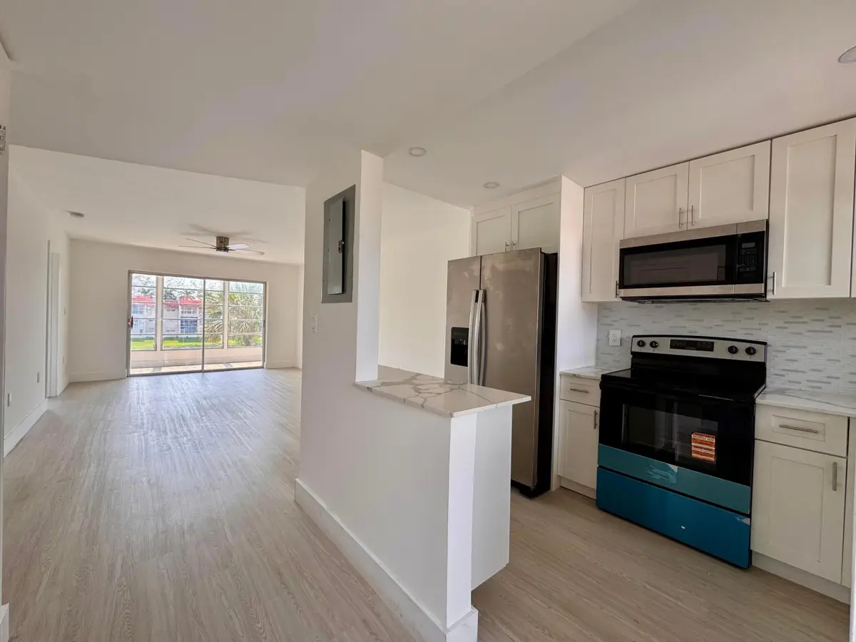 2831 E Sunrise Lakes Drive E #311, Sunrise, FL 33322 - #1