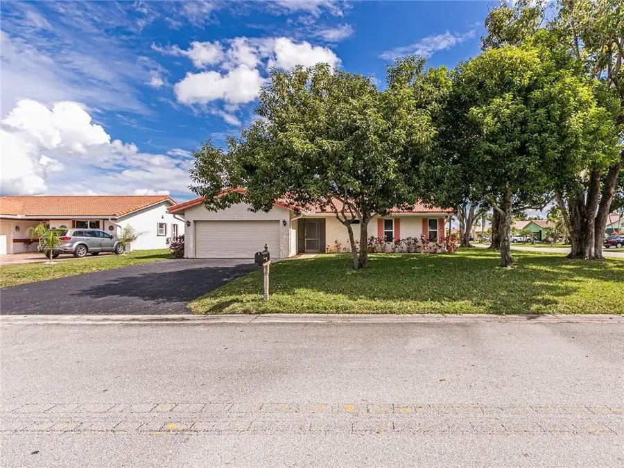 7000 NW 107th Avenue, Tamarac, FL 33321 - #2