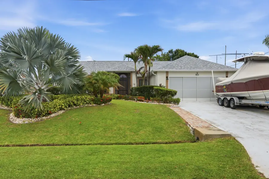 383 SE Whitmore Drive, Port Saint Lucie, FL 34984 - #2