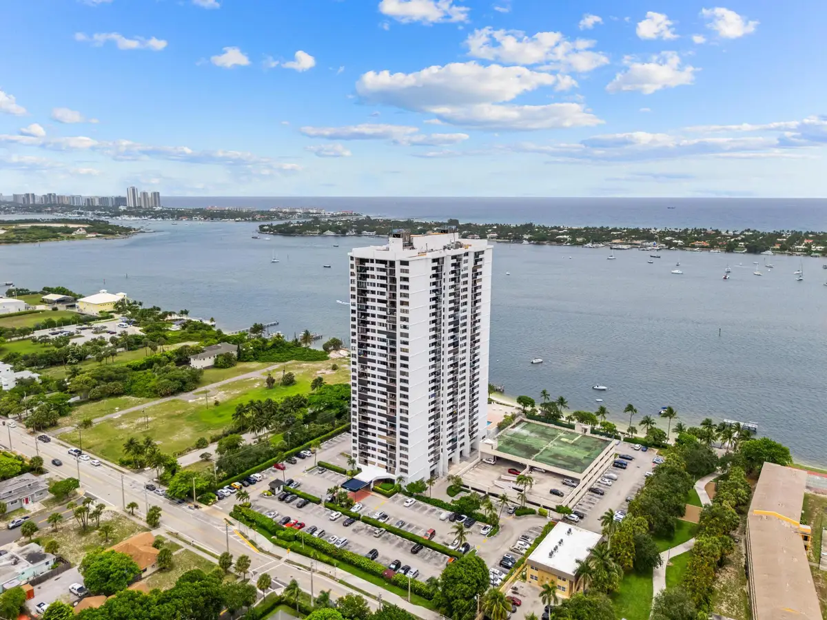 5600 N Flagler Drive #402, West Palm Beach, FL 33407 - #1