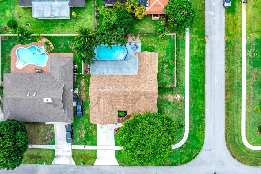 574 Juniper Place, Wellington, FL 33414 - #3