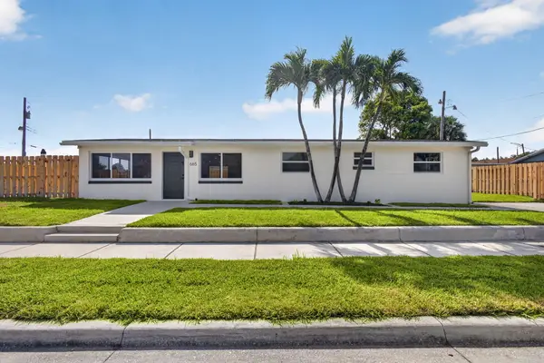 665 W 7th Street, Riviera Beach, FL 33404