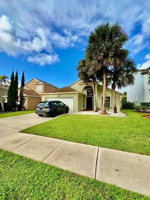 22449 Middletown Drive, Boca Raton, FL 33428