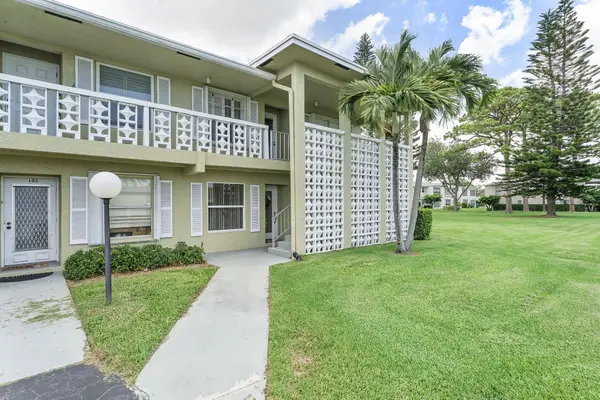 1041 Orange Terrace #104, Delray Beach, FL 33445