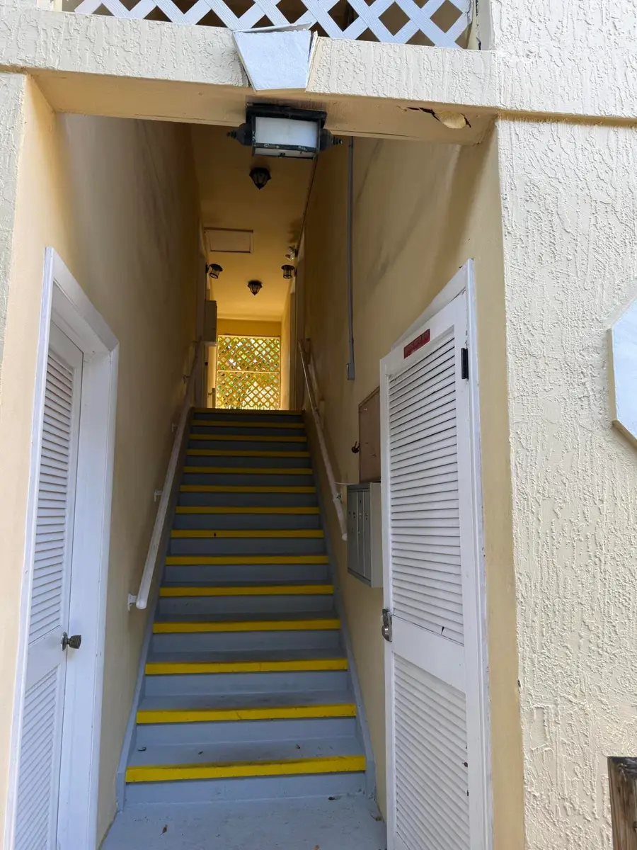 320 SE 10th Avenue #C, Pompano Beach, FL 33060 - #2