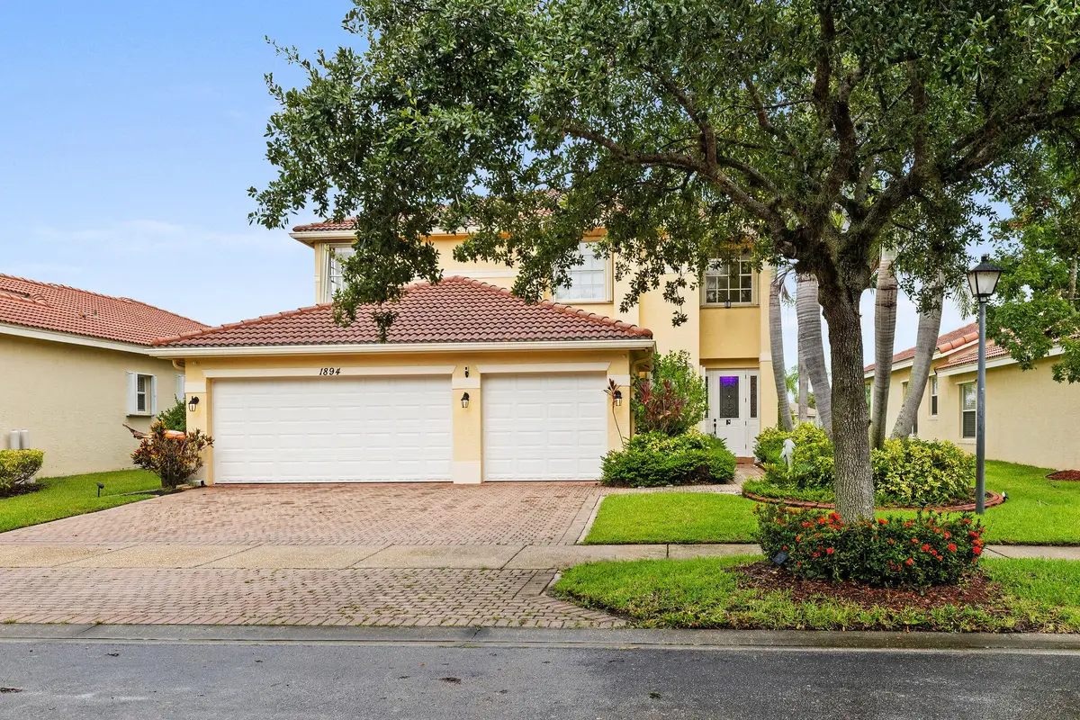 1894 SW Grey Falcon Cir Circle Sw, Vero Beach, FL 32962 - #1