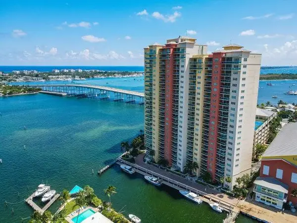 2650 Lake Shore Drive #106, Riviera Beach, FL 33404