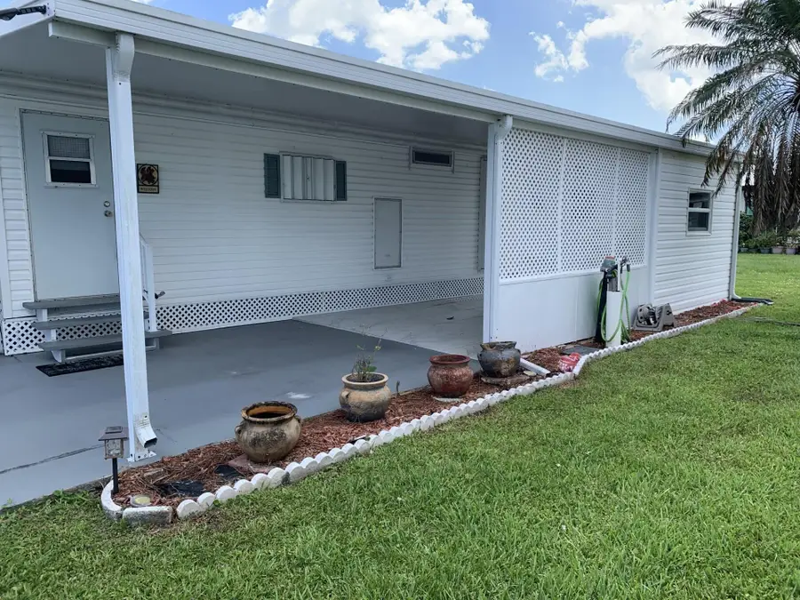 40 Florida Way, Port Saint Lucie, FL 34952 - #2
