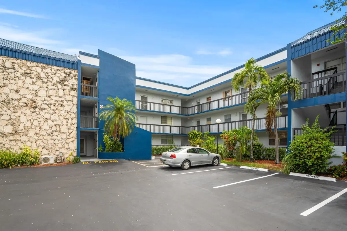 3090 Holiday Springs Boulevard #Unit 109, Margate, FL 33063 - #1