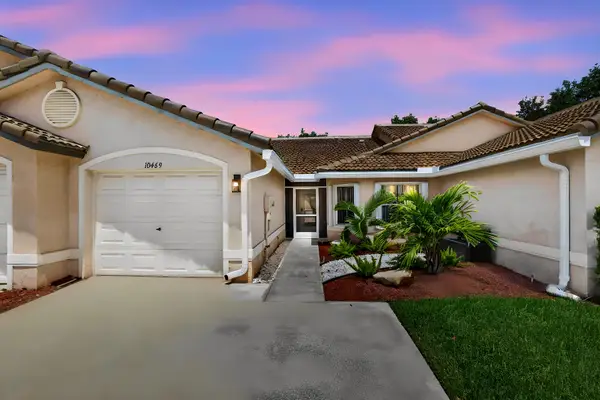 10469 Pelican Drive, Wellington, FL 33414