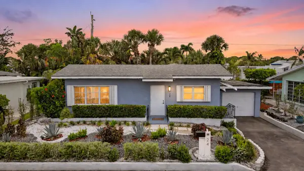 24 Douglas Drive, Ocean Ridge, FL 33435