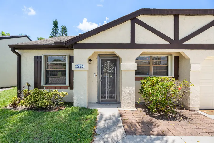 2225 SE Barrington Street, Port Saint Lucie, FL 34952 - #3