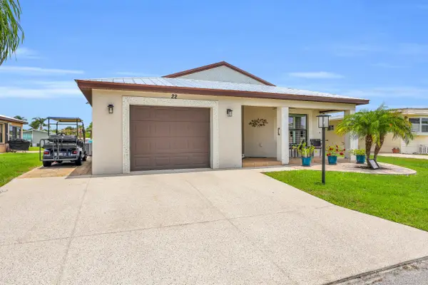 22 Alta Loma, Port St Lucie, FL 34952