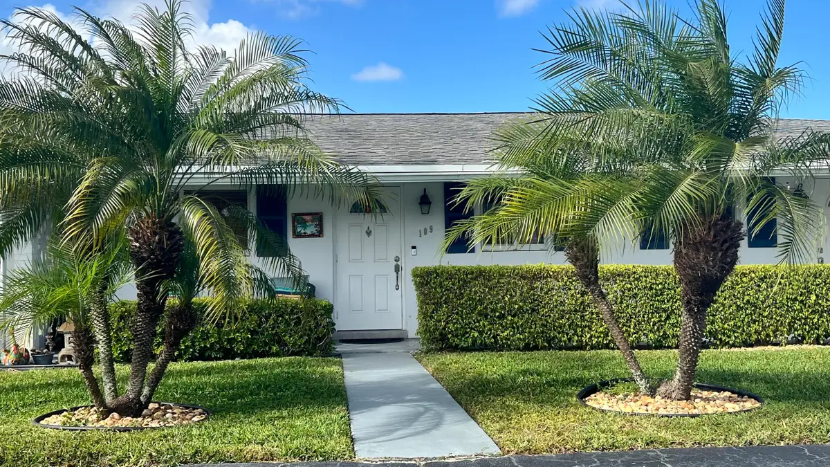2017 SW Golf Lane #109, Boynton Beach, FL 33426 - #1