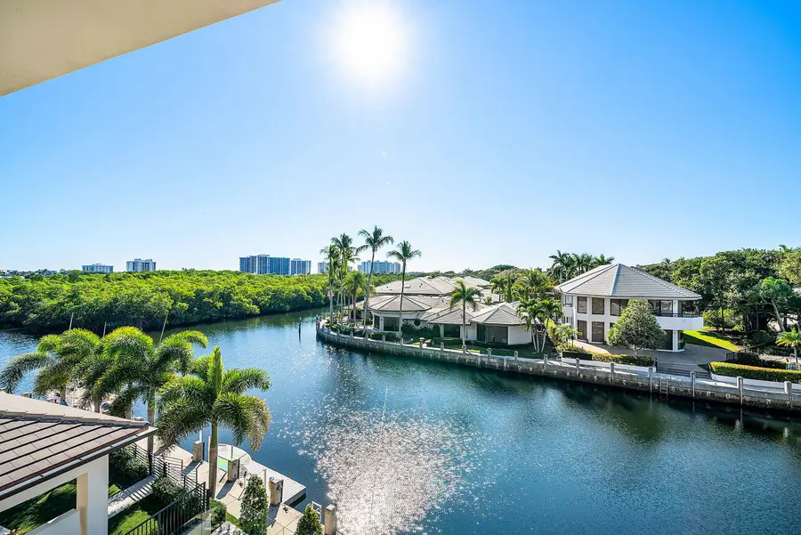 5344 Boca Marina Circle N, Boca Raton, FL 33487 - #2