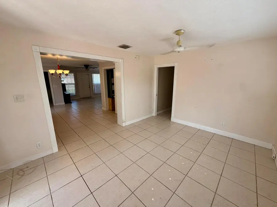 1410 N 67th Terrace, Hollywood, FL 33024 - #3